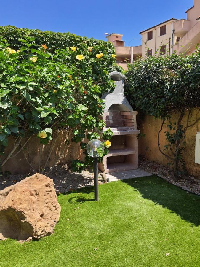 Casa Azzurra Olbia Mare Apartment Bagian luar foto