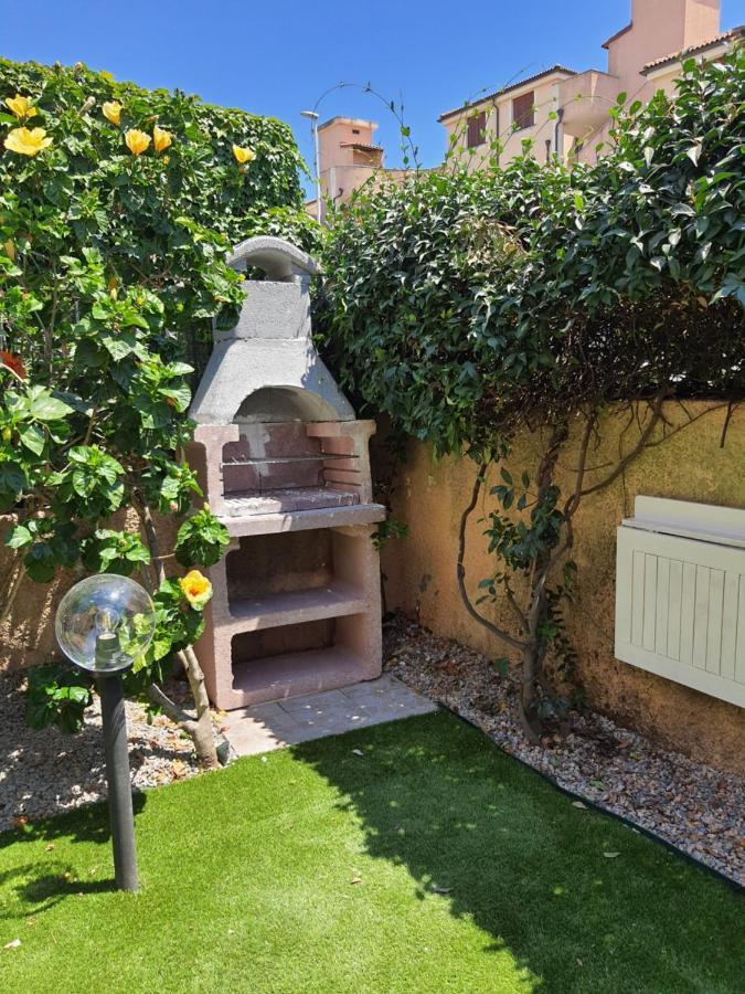 Casa Azzurra Olbia Mare Apartment Bagian luar foto